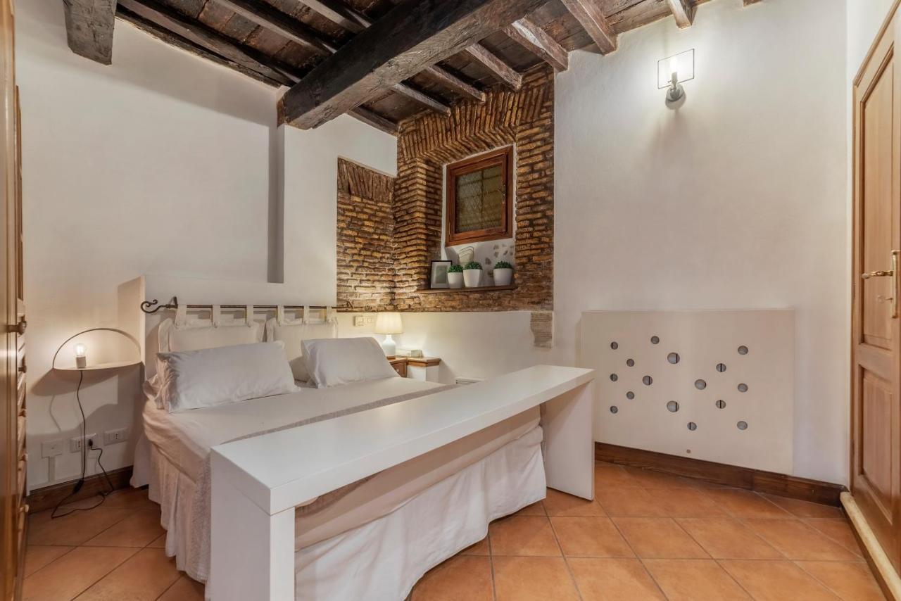 Heart Of Trastevere Studio Flat Рим Екстериор снимка