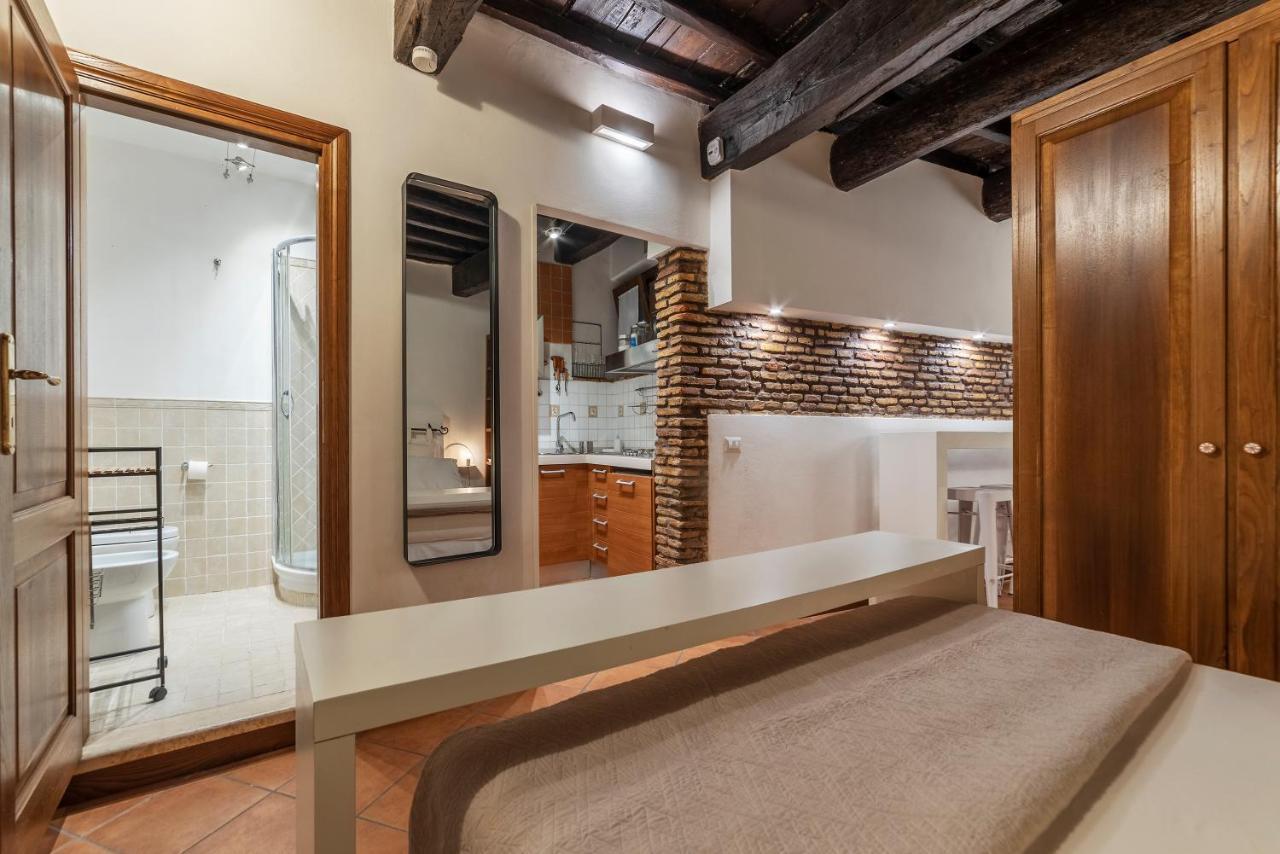 Heart Of Trastevere Studio Flat Рим Екстериор снимка